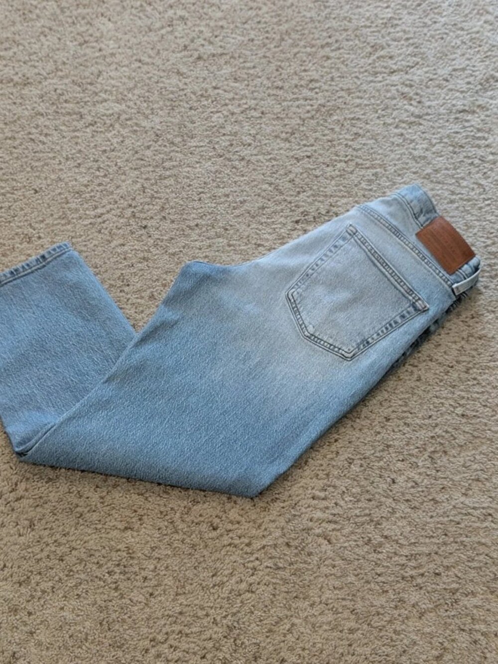 Lucky Brand Women’s 10/30A Boy Mid Rise Relaxed Straight Blue Jeans Denim Pants